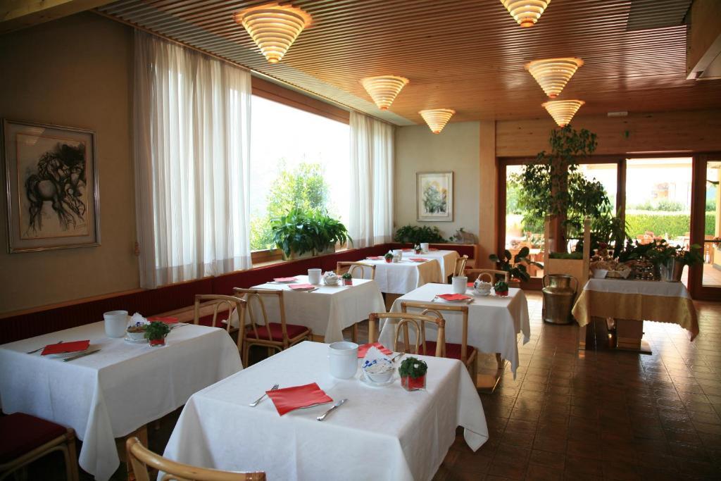 Albergo Benito Ponte nell'Alpi Exterior photo